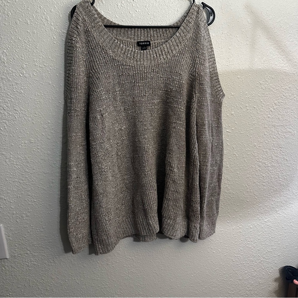 Luce torrid pullover cold shoulder sweater